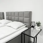New Modern Large Apartment In New Town 3Bdr