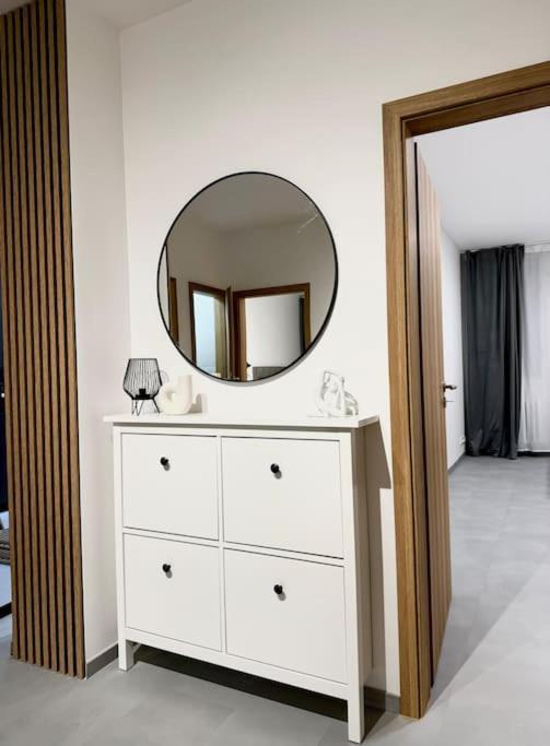 New Modern Large In New Town 3bdr Appartamento Praga