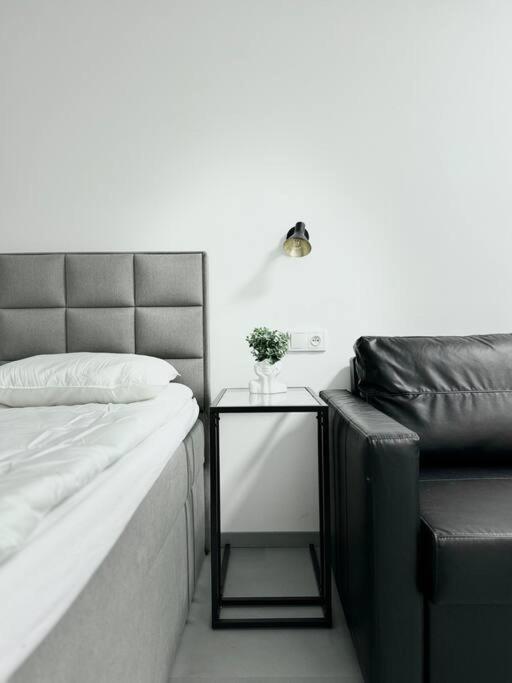Appartamento New Modern Large In New Town 3bdr Praga